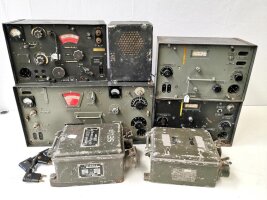 Funkgeräte und Zubehör