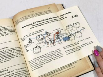 H.Dv.471 M.Dv.Nr. 239 L.Dv.100 "Handbuch für Kraftfahrer" 1936, DIN A5, 351 Seiten  mit Stockflecken, Einband löst sich