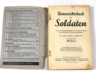 "Unterrichtsbuch für Soldaten Aufgabe A für Schützen", 266 Seiten, gebraucht, DIN A5, Einband gelöst