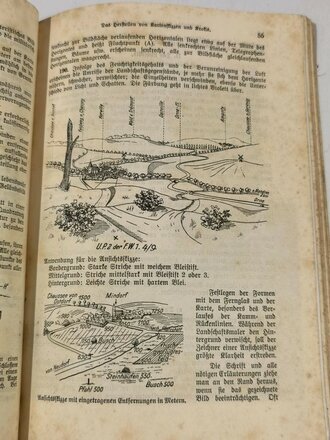 "Gelände- und Kartenkunde", über DIN A5, 135 Seiten, datiert 1937, fleckig