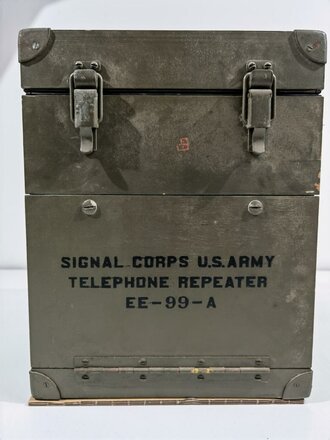 U.S. 1944 dated Signal Corps Telephone Repeater EE-99-A. Missing the batteries, otherwise in very good condition, comes with 1943 dated manual, untested
