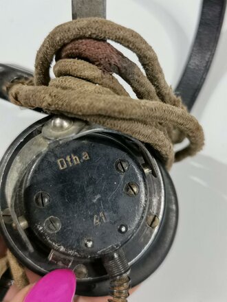 Doppelfernhörer a der Wehrmacht, datiert 1941. Funktion nicht geprüft . Kabel wohl alt repariert