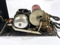 Tischfernsprecher 38  der Wehrmacht. Datiert 1940, Funktion nicht geprüft