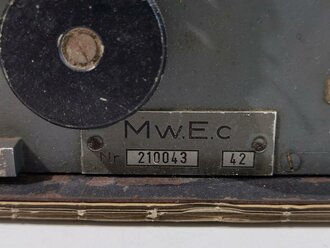 Mittelwellen Empfänger Cäsar ( Mw.E.c. ) datiert 1942. Originallack, Funktion nicht geprüft
