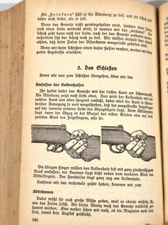 "Pimpf im Dienst", Handbuch für das deutsche Jungvolk in der HJ, Berlin 1938, 313 Seiten