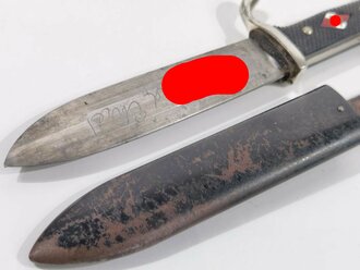 Fahrtenmesser für Angehörige der Hitler Jugend. Frühes Stück mit Devise von Anton Wingen Jr. Solingen, Scheide original lackiert