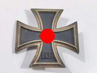 Eisernes Kreuz 1.Klasse 1939, Magnetisch, schwärzung des HK fast vollständig fehlend, Hersteller " L /50"  für Godet Berlin
