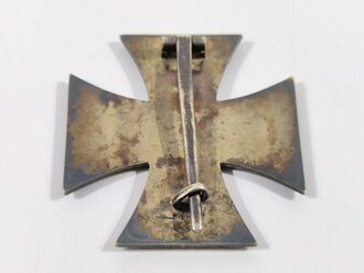 Eisernes Kreuz 1.Klasse 1939, Magnetisch, schwärzung des HK fast vollständig fehlend, Hersteller " L /50"  für Godet Berlin