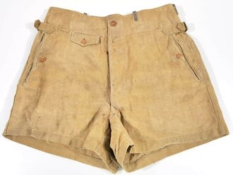 Waffen SS, kurze Tropenhose, stark getragenes Stück, Bundweite: 74 cm