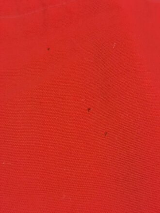 NSKK großer Stander der Motorstandarte 13/M97. Alles original vernäht, leichter Mottenschaden, Maße 57,5 x 116cm