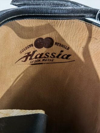 Paar Stiefel für Offiziere in sehr gutem Zustand, Hersteller "Hassia", Sohlenlänge 30,5cm