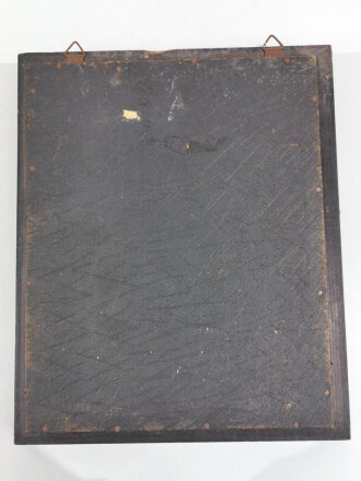 Wandrelief im Holzrahmen " Zur Erinnerung a.d. 1. Komp. Infanterie Ers. Btl. 57 gew. vom Uffz.Korps" Ungereinigt, Maße des Rahmen 25 x 31cm