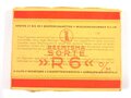 Pack Zigaretten " R6", ungeöffnet, Steuerbanderole mit Hakenkreuz