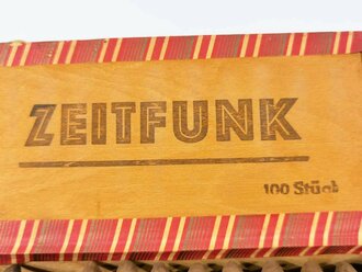 Kiste " Zeitfunk" Zigarren, einige wenige fehlen, Steuerbanderole mit Hakenkreuz