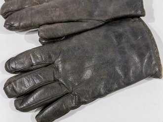 Paar gefütterte Handschuhe für Offiziere aus blaugrauem, weichen Leder, leicht getragenes Paar