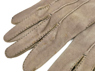 Paar Handschuhe für Offiziere aus Wildleder, leicht getragenes Paar