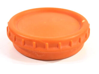 Butterdose Wehrmacht aus oranger Preßmasse