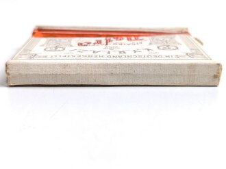 Pack "Astra" Zigaretten, ungeöffnet, Steuerbanderole mit Hakenkreuz