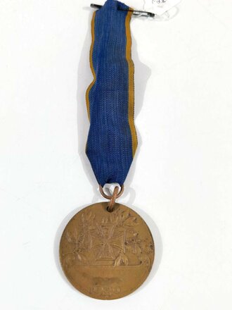 Tragbare Medaille ( für eine Fahne? ) "Gestiftet vom Krieger Gauverband Wiesenthal" Durchmesser 60mm