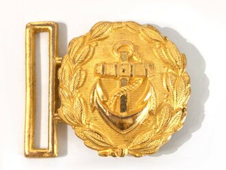 Kriegsmarine, Schloss zum Dolchkoppel ,Buntmetall vergoldet, ungetragenes Stück , Höhe 42mm