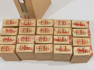 Pappkasten für 300 Schuss Munition 8x 57 i.L. ( In Ladestreifen )  für K98  . 20 Pappschachteln enthalten, alles zusammengehörig. OHNE Inhalt - Complete matching set for 300 K98 rounds, ONLY EMPTY BOXES