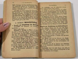 Unterrichtsbuch für den bayrischen Infanteristen und Jäger, Kriegsausgabe 1914 mit etwa 150 Seiten