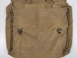 Kleidersack 31 der Wehrmacht. Stark getragenes Stück
