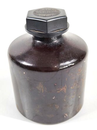Behälter für Waffenentgiftungsöl aus lackiertem Blech in sehr gutem Zustand