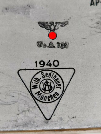 Schnurloser Überträger Wehrmacht datiert 1940, Funktion nicht geprüft. In Tasche, diese datiert 1941