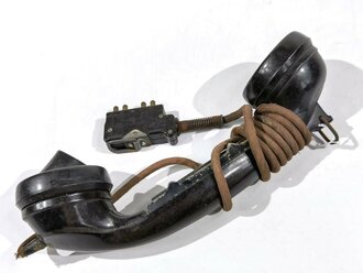 Handapparat zum Feldfernsprecher 33 der Wehrmacht, Fernhörer und Mikrofonkapsel neuzeitlich