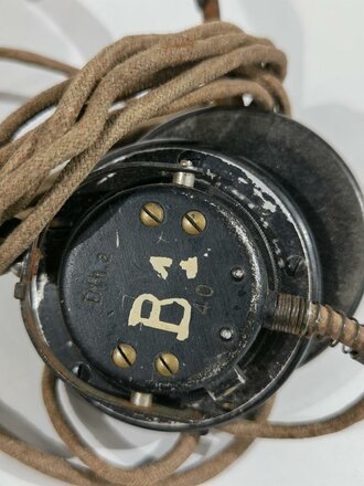 Doppelfernhörer a der Wehrmacht, datiert 1940. Stecker fehlt