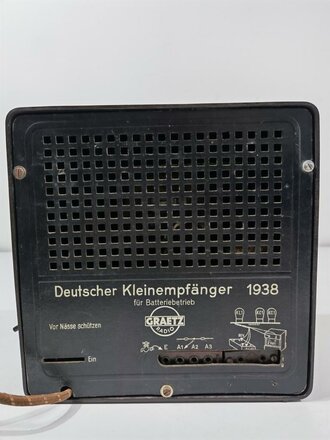 Deutscher Kleinempfänger 1938 für Batteriebetrieb , modifiziertes Stück, Funktion nicht geprüft