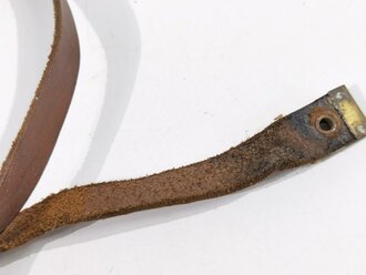 Trageriemen Leder, vermutlich für Batteriekasten zum Feldfernsprecher 1.Weltkrieg. Gesamtlänge 72cm