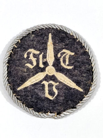 Luftwaffe Ärmelabzeichen für ehemalige Angehörige einer Flieger Technischen Vorschule, Rückseitig Klebereste