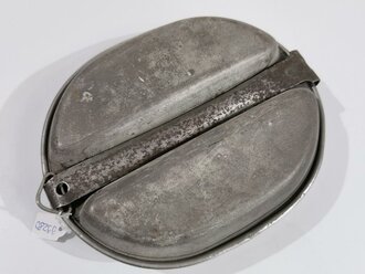 U.S. 1943 dated mess kit