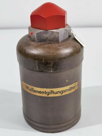 Behälter für Waffenentgiftungsmittel Wehrmacht. Sehr guter Zustand, Höhe 20cm