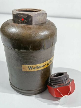 Behälter für Waffenentgiftungsmittel Wehrmacht. Sehr guter Zustand, Höhe 20cm