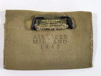 U.S. 1943 dated first aid pouch in very good condition