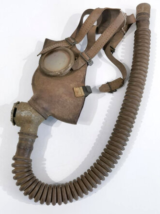 Belgien 2.Weltkrieg, Gasmaske AG15 mit langem Schlauch....