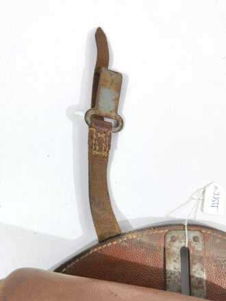 Packtasche für Berittene datiert 1942. leder weich, aus der Form geraten, leicht zu verbessern