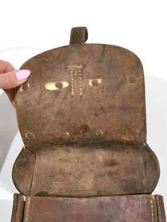 Beschlagzeugtasche für berittenes Hufbeschlagpersonal der Wehrmacht. Ungereinigtes Stück