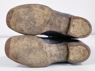 Paar Stiefel für Unteroffiziere der Wehrmacht. Ungereinigtes Paar, Sohlenlänge 27cm