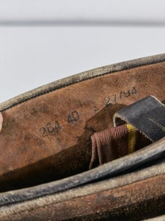 Paar Stiefel für Unteroffiziere der Wehrmacht. Ungereinigtes Paar, Sohlenlänge 27cm