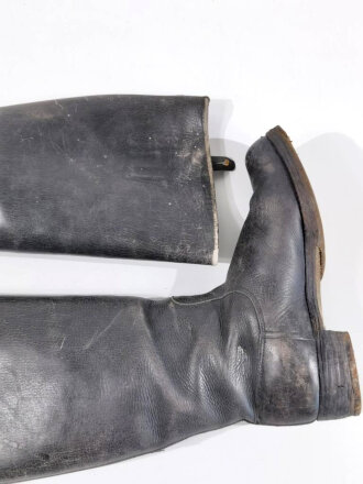 Paar Stiefel für Unteroffiziere der Wehrmacht. Ungereinigtes Paar, Sohlenlänge 27cm