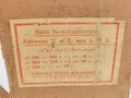 Leerer Pappkasten für 300 Schuss Munition 8x 57 für K98 ( i.L. = in Ladestreifen ). Für 20 Pappschachteln a 15 Schuss. Datiert 1944