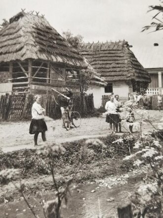 "Gebirgsjäger erleben Serbien und die Ukraine", München, 1942, Bildband, teils farbig Abbildungen, unter A4