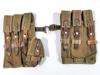 Paar Magazintaschen für MP40 der Wehrmacht, neuzeitliche REPRODUKTION, künstlich gealtert