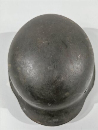 Heer, Stahlhelm Modell 1942. Originallack, Futter original verbaut, Glocke ?62, Innenfutter Kopfgrösse 54