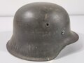 Heer, Stahlhelm Modell 1942. Originallack, Futter original verbaut, Glocke ?62, Innenfutter Kopfgrösse 54