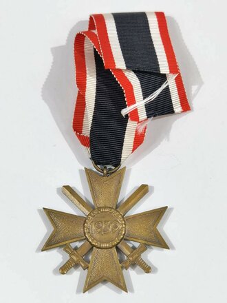 Kriegsverdienstkreuz 2. Klasse mit Schwerter am Band. Buntmetall, Hersteller 6 im Bandring  für Fritz Zimmermann, Stuttgart